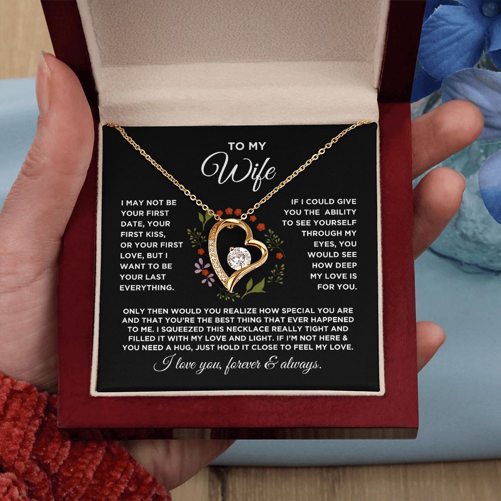 To My Wife Forever Love Circled with Flowers Necklace - Valentine Anniversary Birthday Gift for Wife