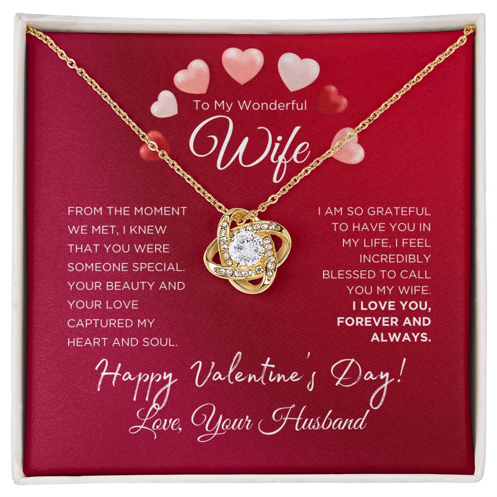 To My Wonderful Wife Love Knot Necklace With Arch Hearts