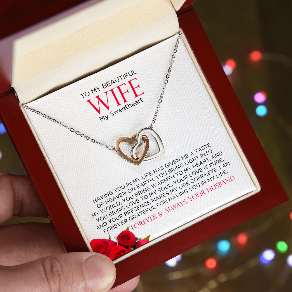 To My Beautiful Wife Hearts Linked Necklace | Gift for Wife, Anniversary Necklace, Birthday, Valentines Gift